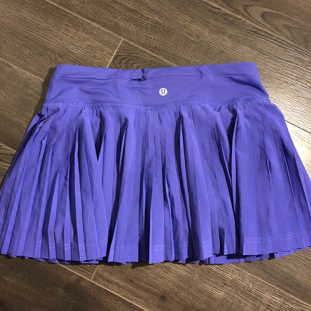 LULULEMON SKIRT